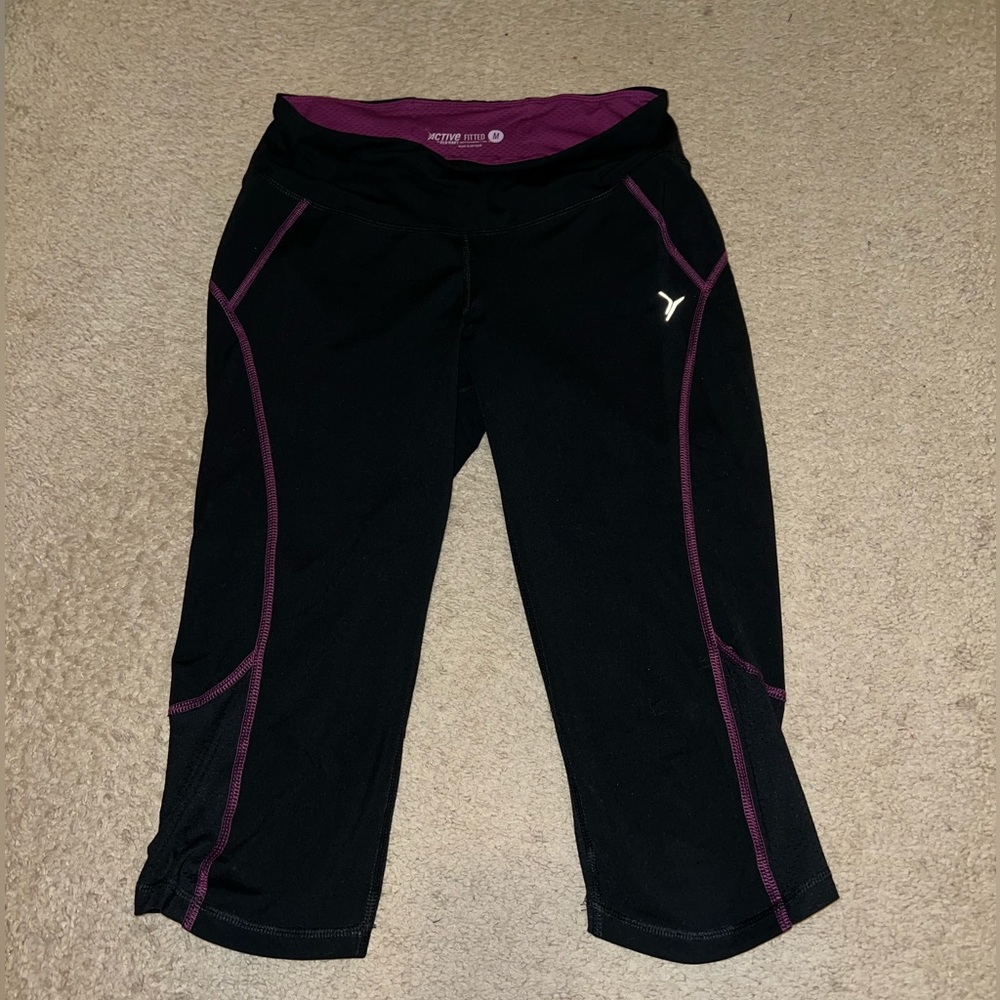 Old Navy - Active Fitted - Cropped Leggings - Size Medium